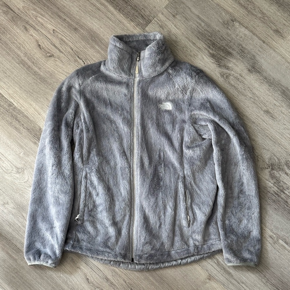 Light gray north face fleece jacket